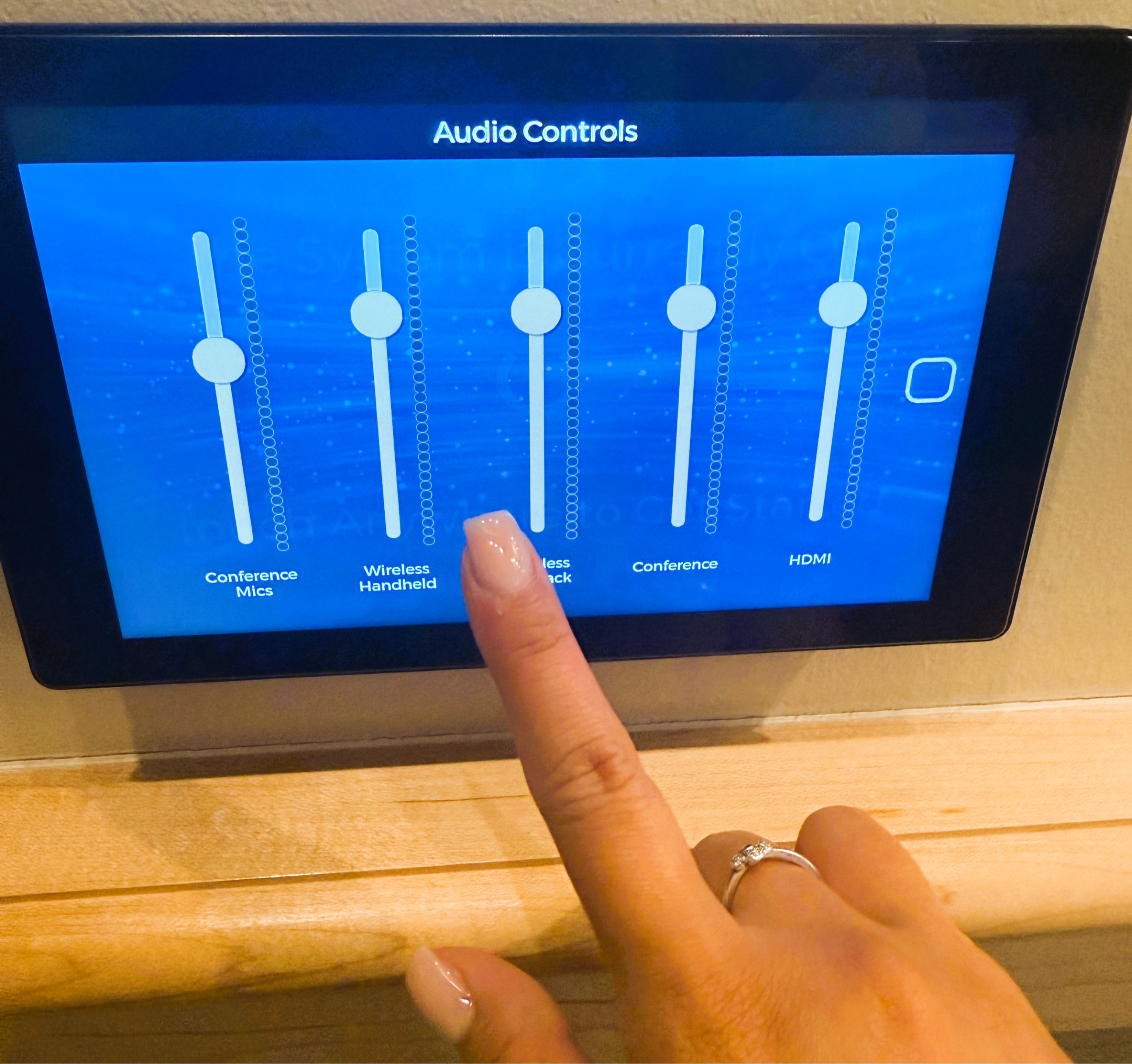 audio_controls.JPG